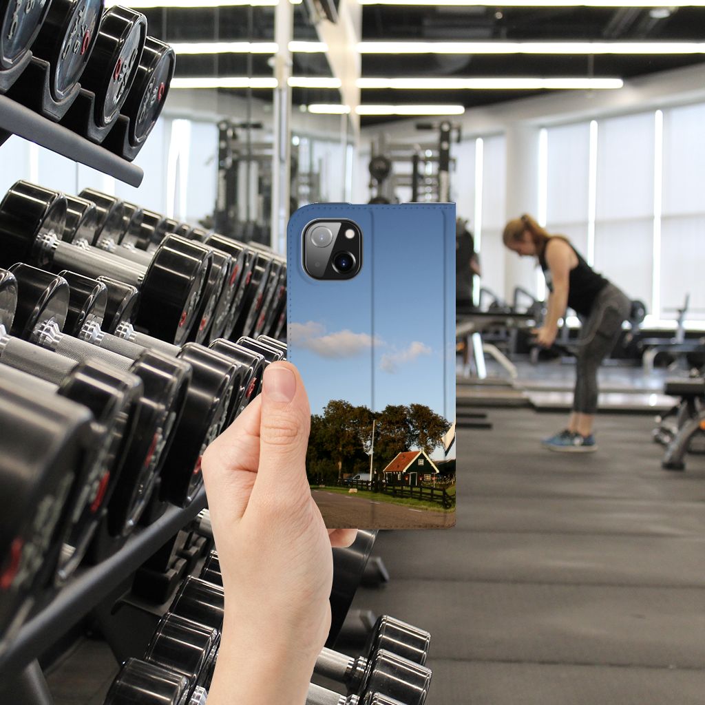 iPhone 14 Plus Book Cover Molen
