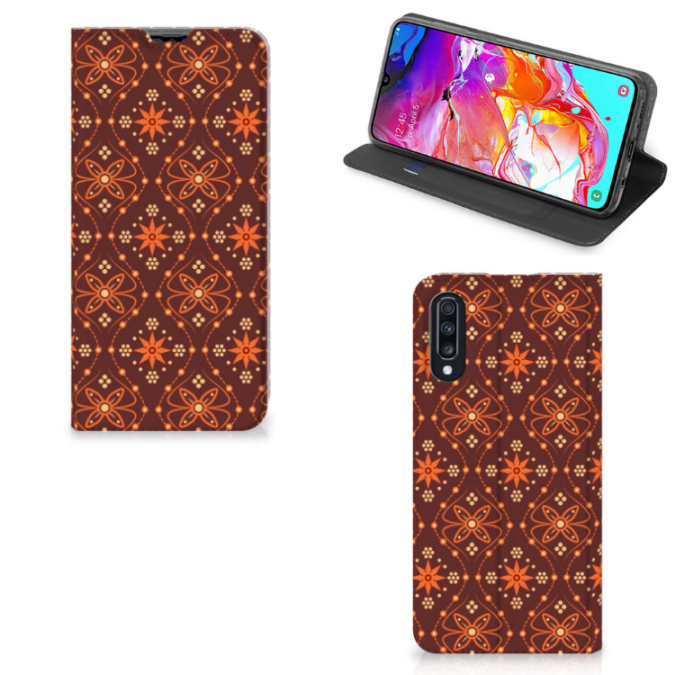 Samsung Galaxy A70 Hoesje met Magneet Batik Brown