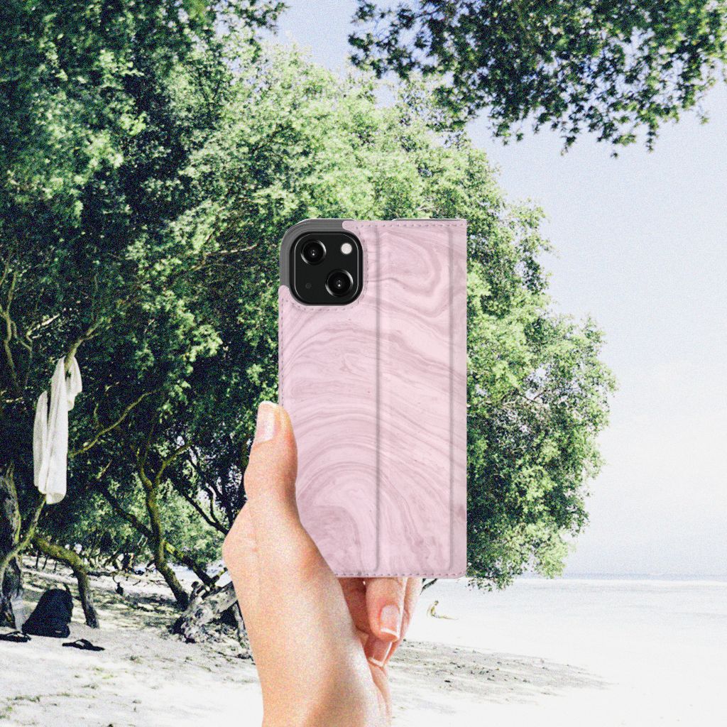 iPhone 13 Standcase Marble Pink - Origineel Cadeau Vriendin