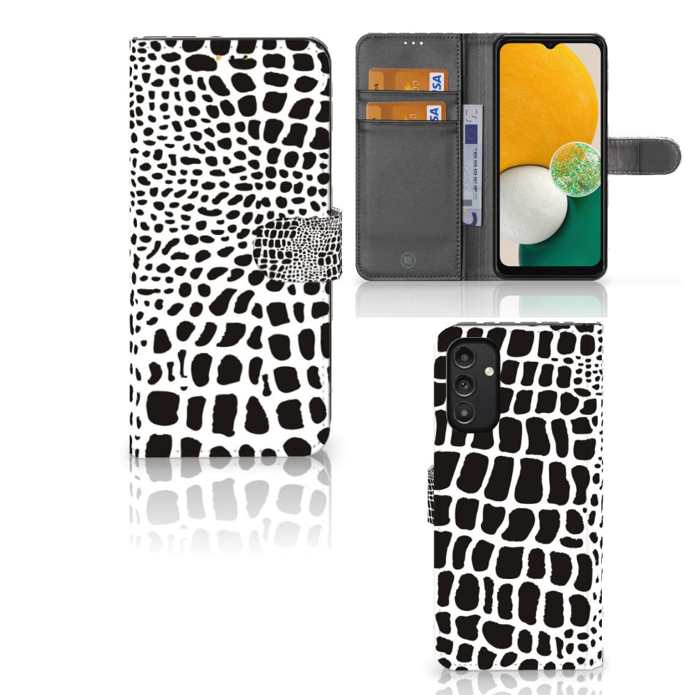 Samsung Galaxy A14 5G Telefoonhoesje met Pasjes Slangenprint in zwart-wit met magnetische sluiting en binnenvak.