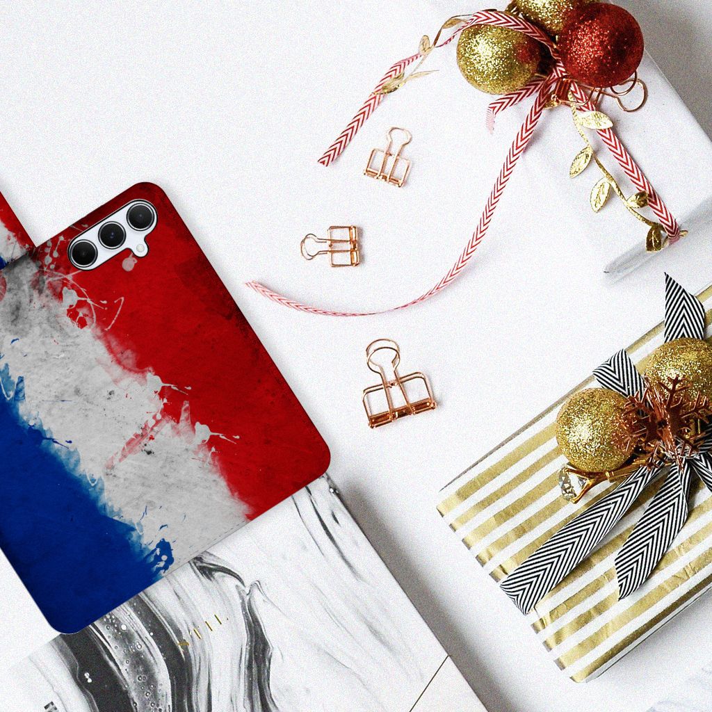 Samsung Galaxy A55 Bookstyle Case Nederland met artistiek ontwerp in de kleuren van de Nederlandse vlag.