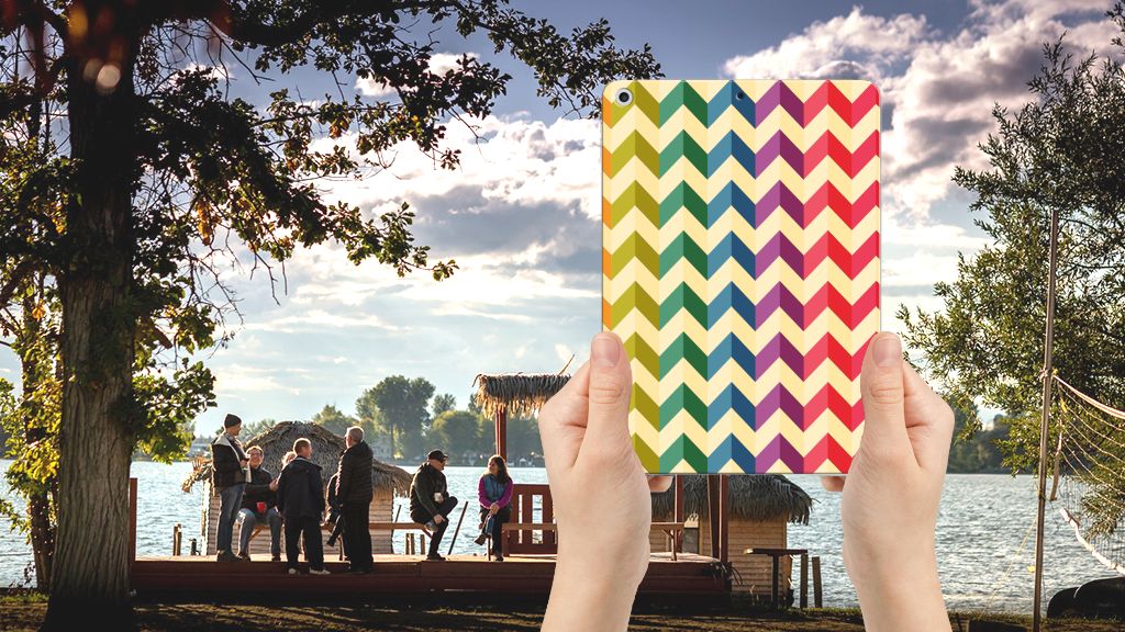 Apple iPad 9.7 2018 | 2017 Hippe Hoes Zigzag Multi Color