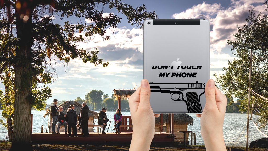 Apple iPad 9.7 2018 | 2017 Print Case Pistol DTMP