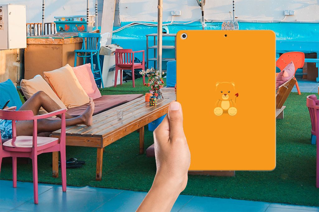 Apple iPad 9.7 2018 | 2017 Tablet Back Cover Baby Beer