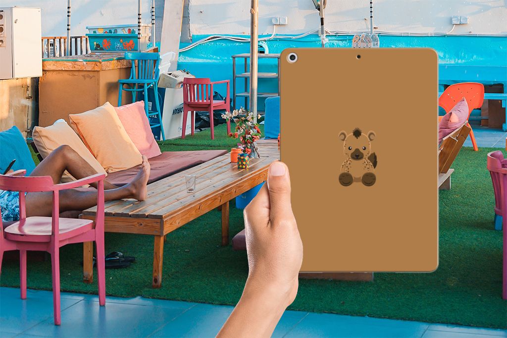 Apple iPad 9.7 2018 | 2017 Tablet Back Cover Baby Hyena