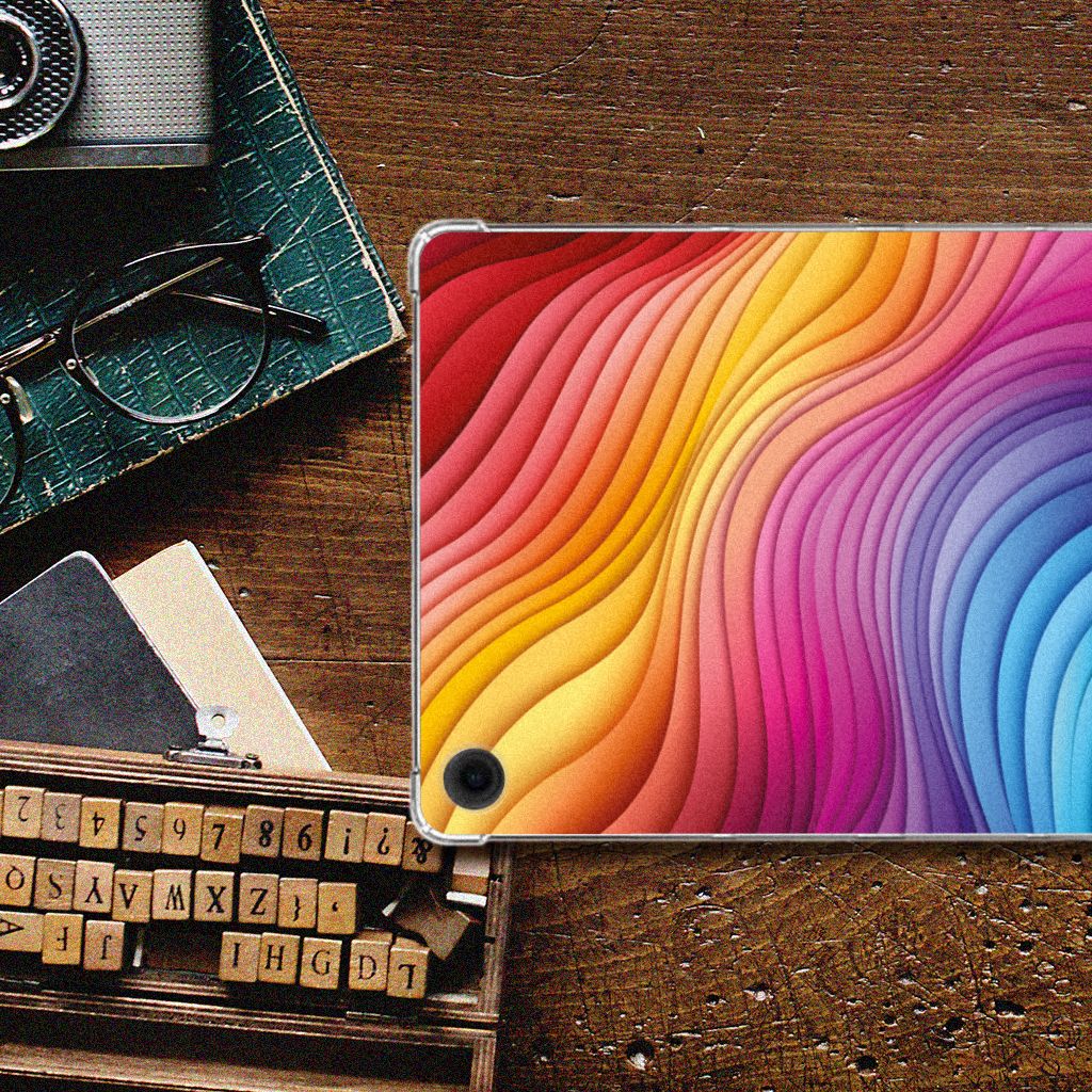 Back Cover voor Samsung Galaxy Tab A9 Plus Regenboog met kleurrijk golvend design, perfect als cadeau voor gebruiksgemak en uitstraling.