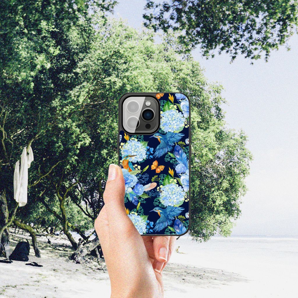 Dierenprint Telefoonhoesje voor iPhone 13 Pro IJsvogel bloemen design hand boven strand