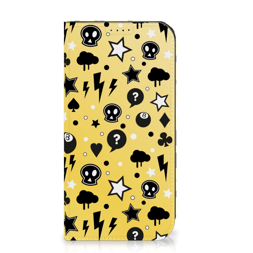 Mobiel BookCase iPhone 15 Pro Max Punk Geel met trendy doodles en iconen op een gele achtergrond.