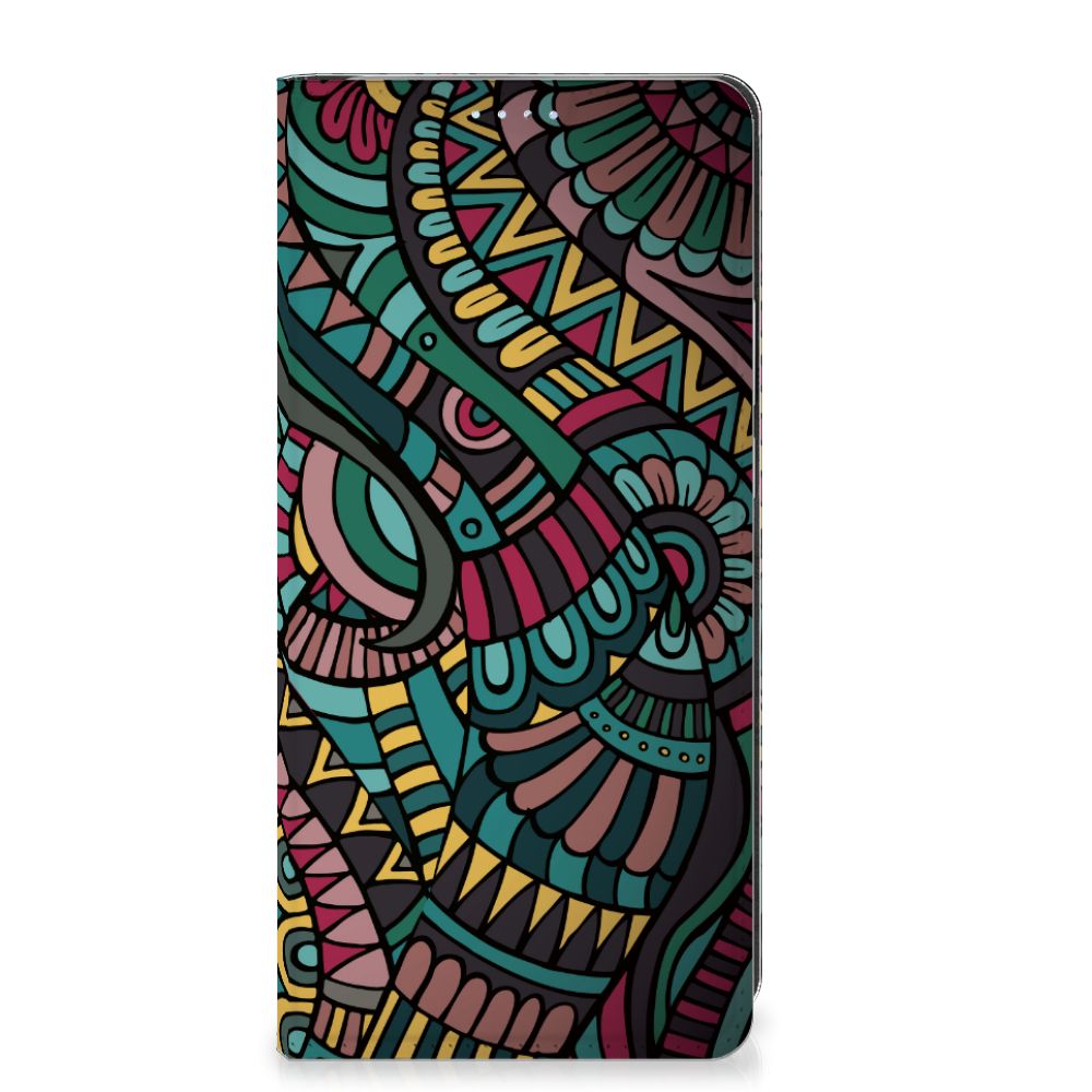 Motorola Edge 40 Pro Hoesje met Magneet Aztec in retro kleuren met artistiek design en bescherming.