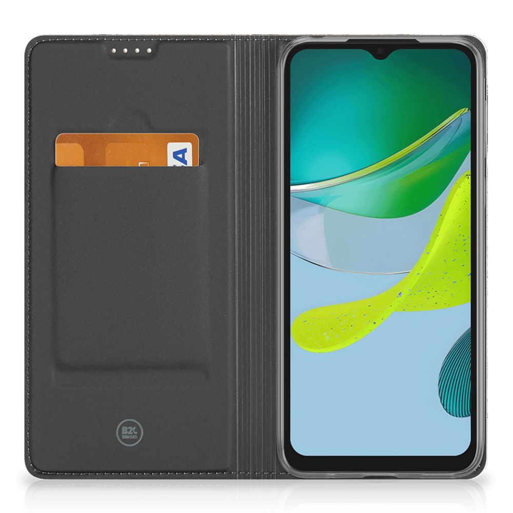 Motorola Moto E13 4G Hoesje maken Cheetah met kaartvak en kleurrijk schermdesign.