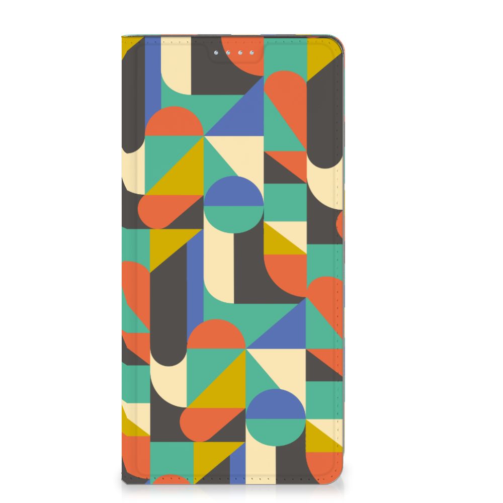 Motorola Moto G72 Hoesje met Magneet Funky Retro design funky retro aanzicht