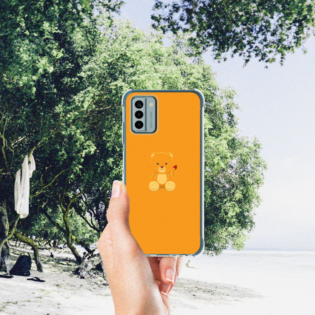 Nokia G22 Stevig Bumper Hoesje Baby Beer babybeer design achterkant