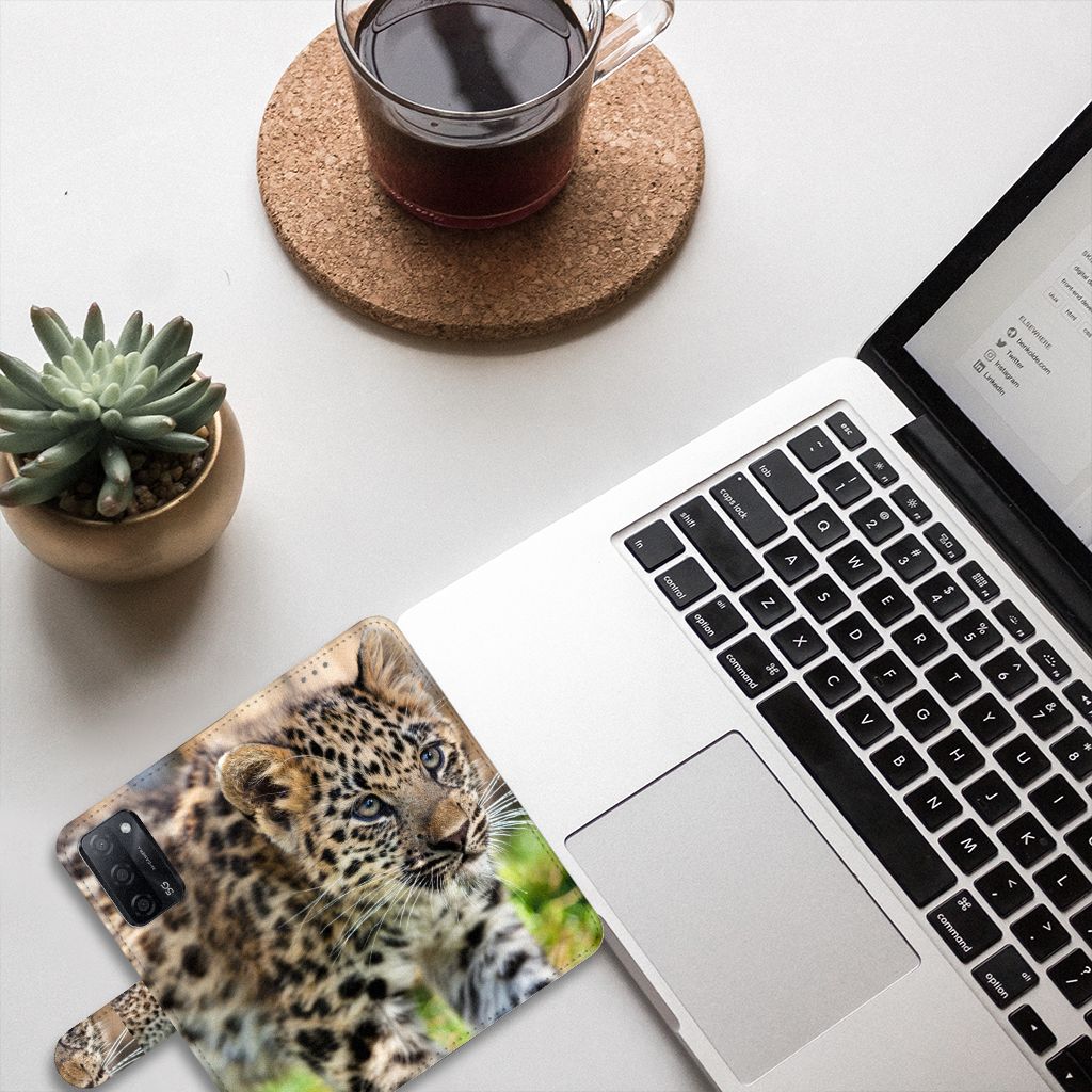 OPPO A16/A16s/A54s Telefoonhoesje met Pasjes Baby Luipaard