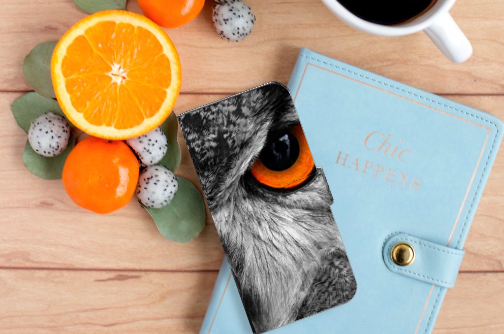 OPPO A78 5G | A58 5G Telefoonhoesje met Pasjes Uil detail met groenten en koffie.