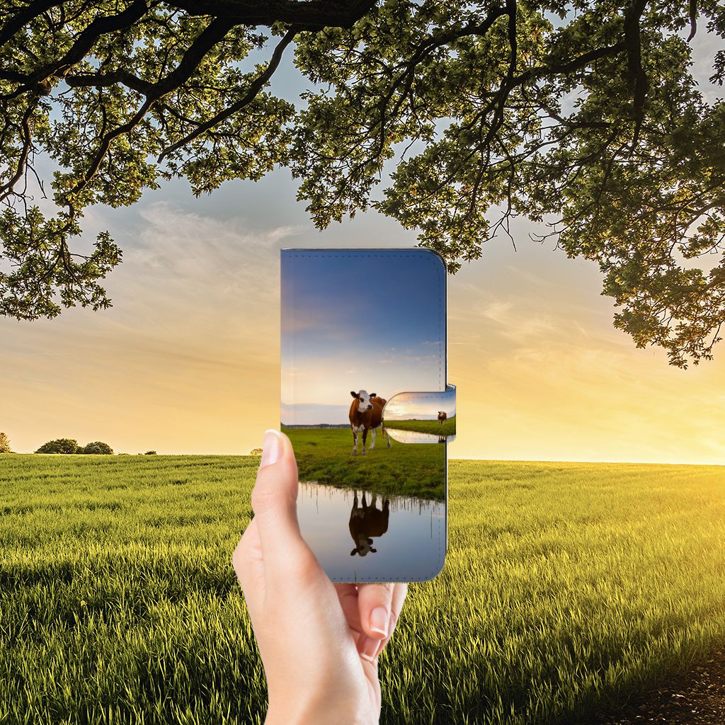 OPPO Reno8 T 5G Telefoonhoesje met Pasjes Koe telefoonhoesje koeien design aanzicht