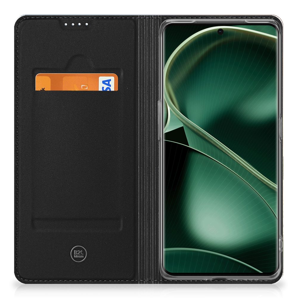 OPPO X6 Pro Hoesje maken Koe met zwarte cover en ruimte voor kaart, stijlvol en duurzaam.
