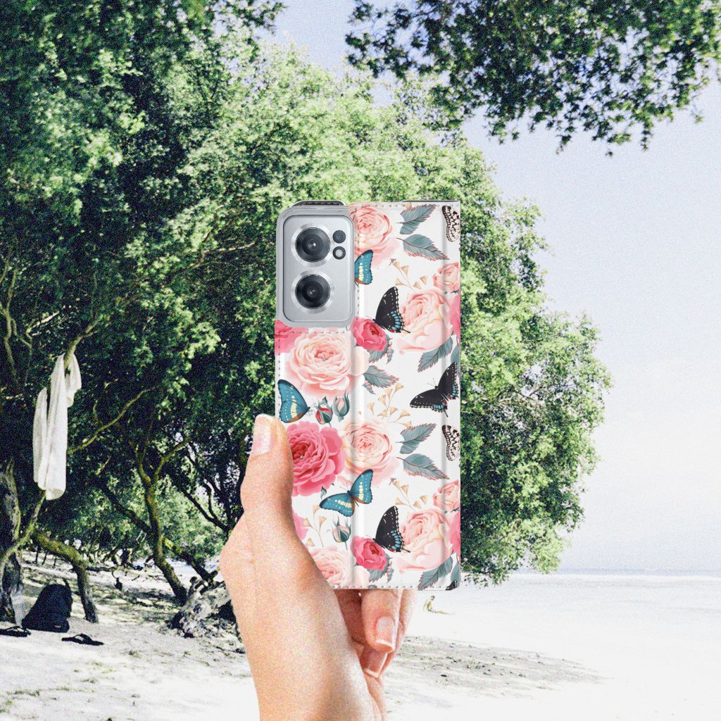 OnePlus Nord CE 2 5G Smart Cover Butterfly Roses - B2C Telecom