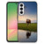 Samsung Galaxy A57 Telefoonhoesje Koe koe print voorkant met boerderij achtergrond.