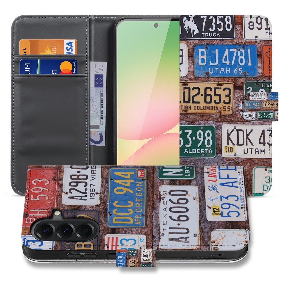 Samsung Galaxy A57 Book Case Kentekenplaten binnenkant met telefoon en pasjes zichtbaar.