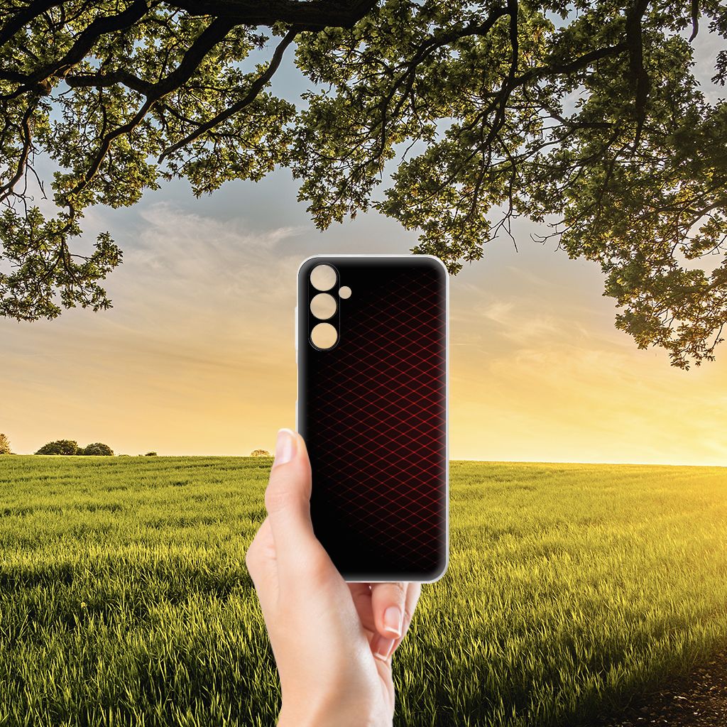 Samsung Galaxy M14 TPU bumper Geruit Rood hand uitzicht buiten