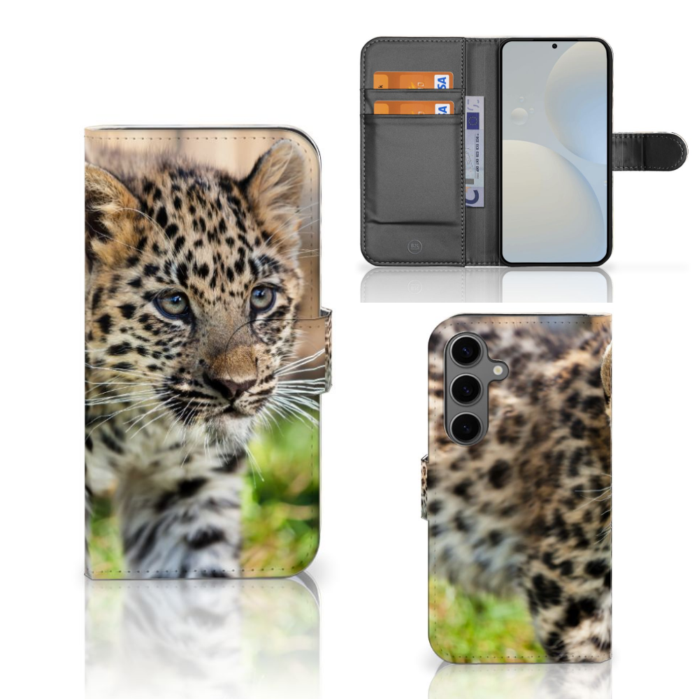 Samsung Galaxy S25 Telefoonhoesje met Pasjes Baby Luipaard hoesje design luipaard aanzicht