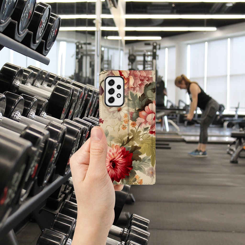 Samsung Galaxy A73 Smart Cover voor Samsung Galaxy A73 Bloemen hand met bloemenhoesje in sportschool