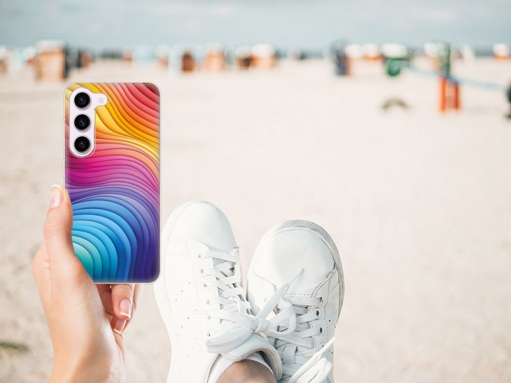 Samsung Galaxy S23 TPU Hoesje Regenboog design hand strand