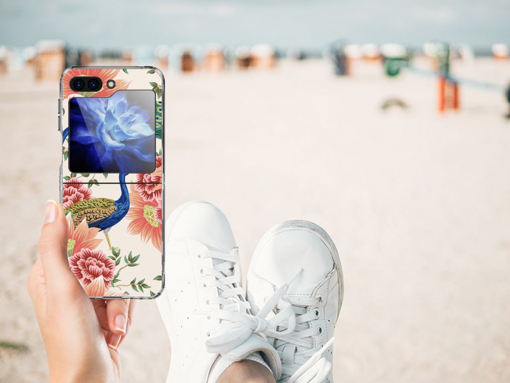 Samsung Galaxy Z Flip 5 TPU Hoesje Pink Peacock achterkant met bloemen en pauwen design