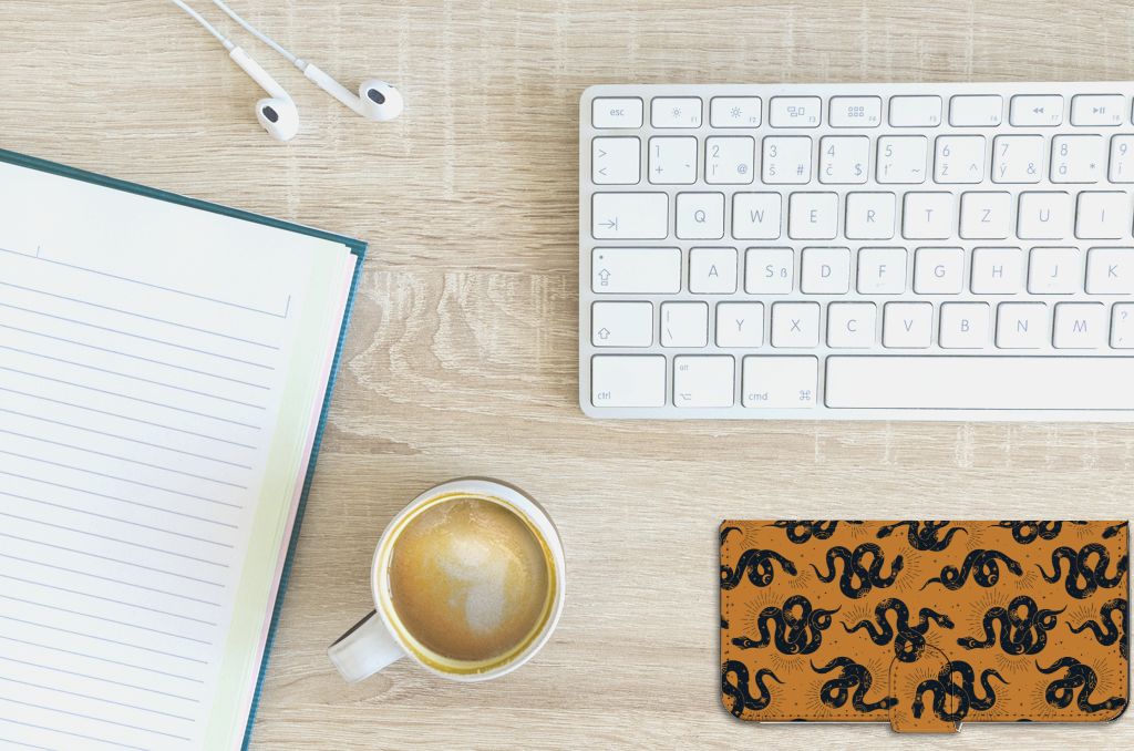 Telefoonhoesje met Pasjes voor PPO A57 | A57s | A77 4G Snakes slangen design bovenaanzicht bureau
