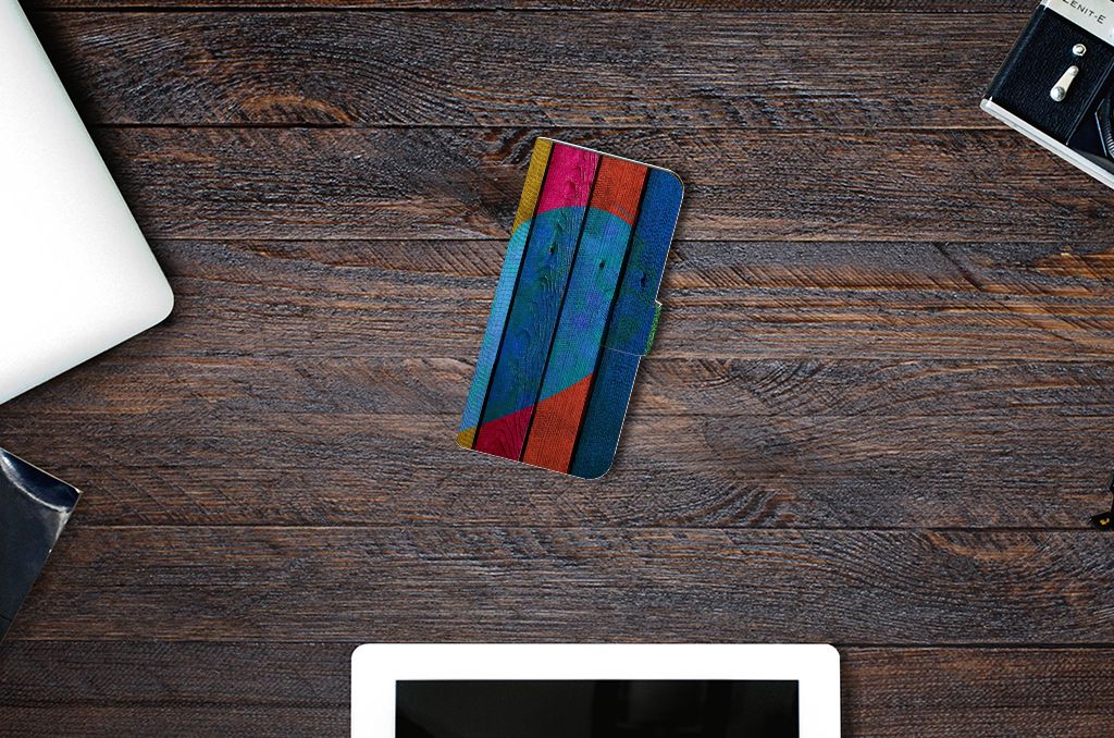 Xiaomi Redmi Note 13 Pro Plus Book Style Case Wood Heart bovenaanzicht kleurig