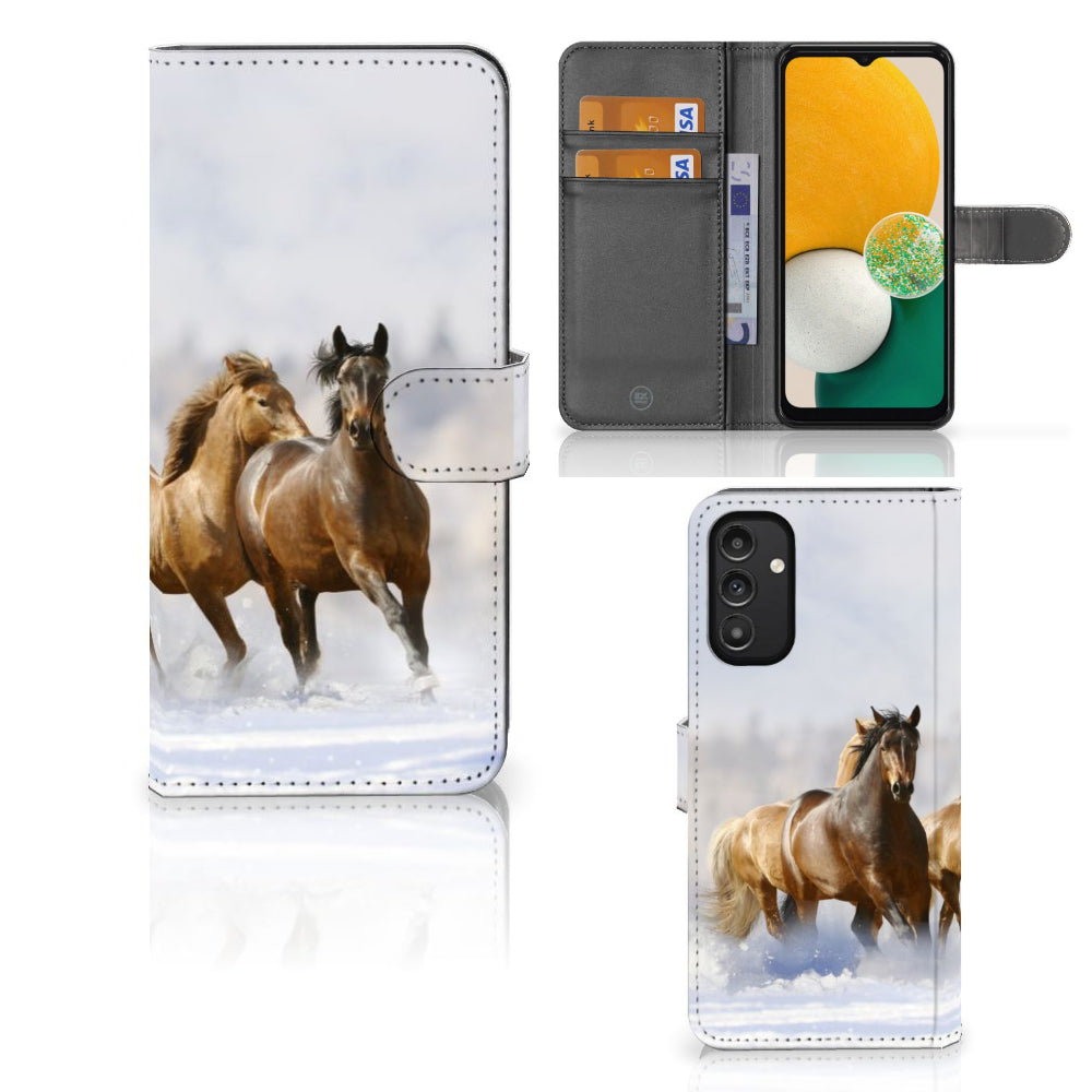 Samsung Galaxy A14 4G Telefoonhoesje met Pasjes Paarden met afbeelding van galloperende paarden.