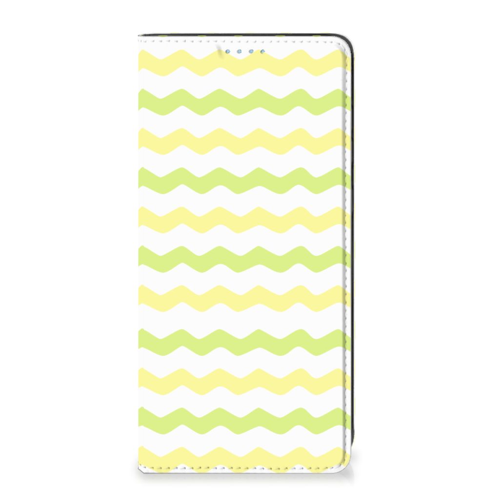 Samsung Galaxy A21s Hoesje met Magneet Waves Yellow