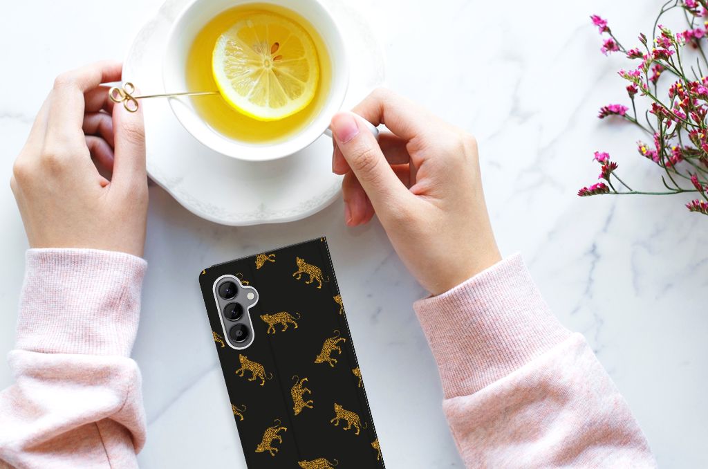 Hoesje maken voor Samsung Galaxy A34 Leopards - B2C Telecom
