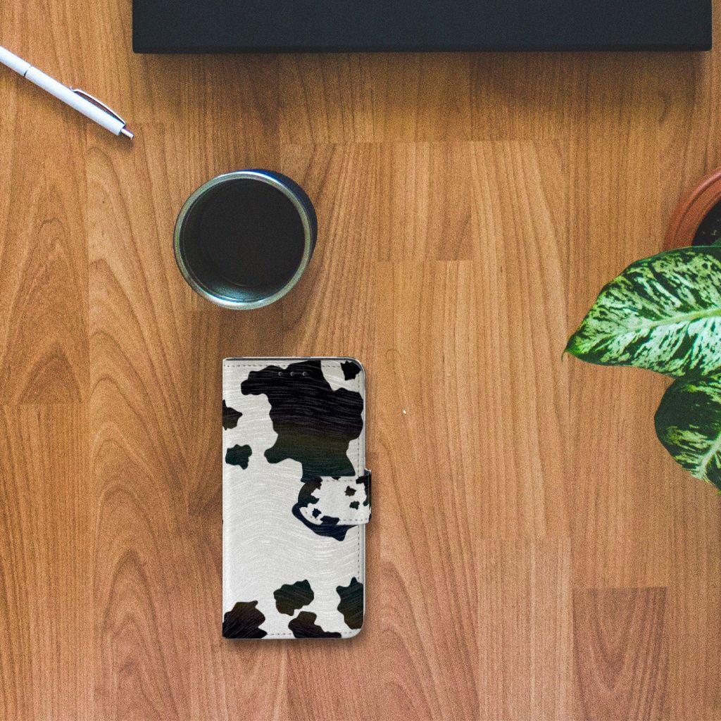 Alcatel 1B (2020) Telefoonhoesje met Pasjes Koeienvlekken