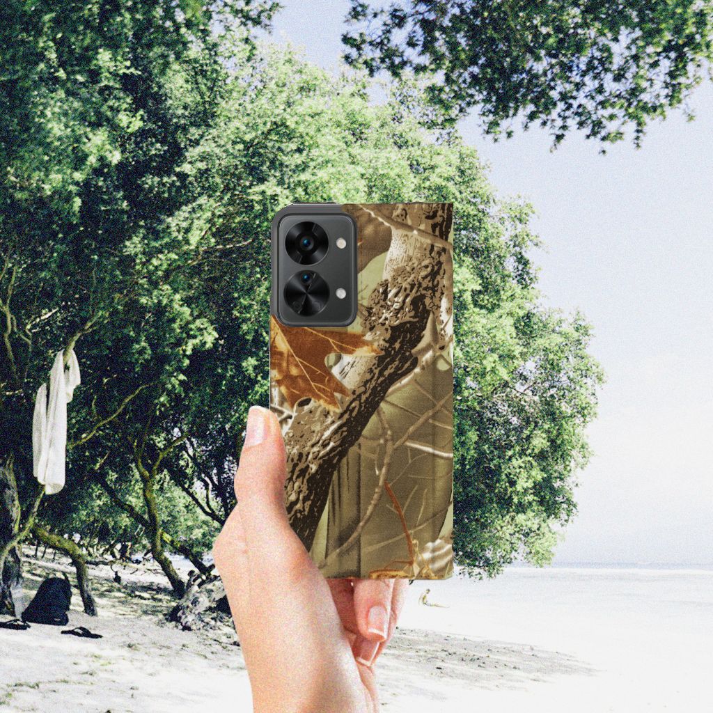 OnePlus Nord 2T Smart Cover Wildernis - B2C Telecom