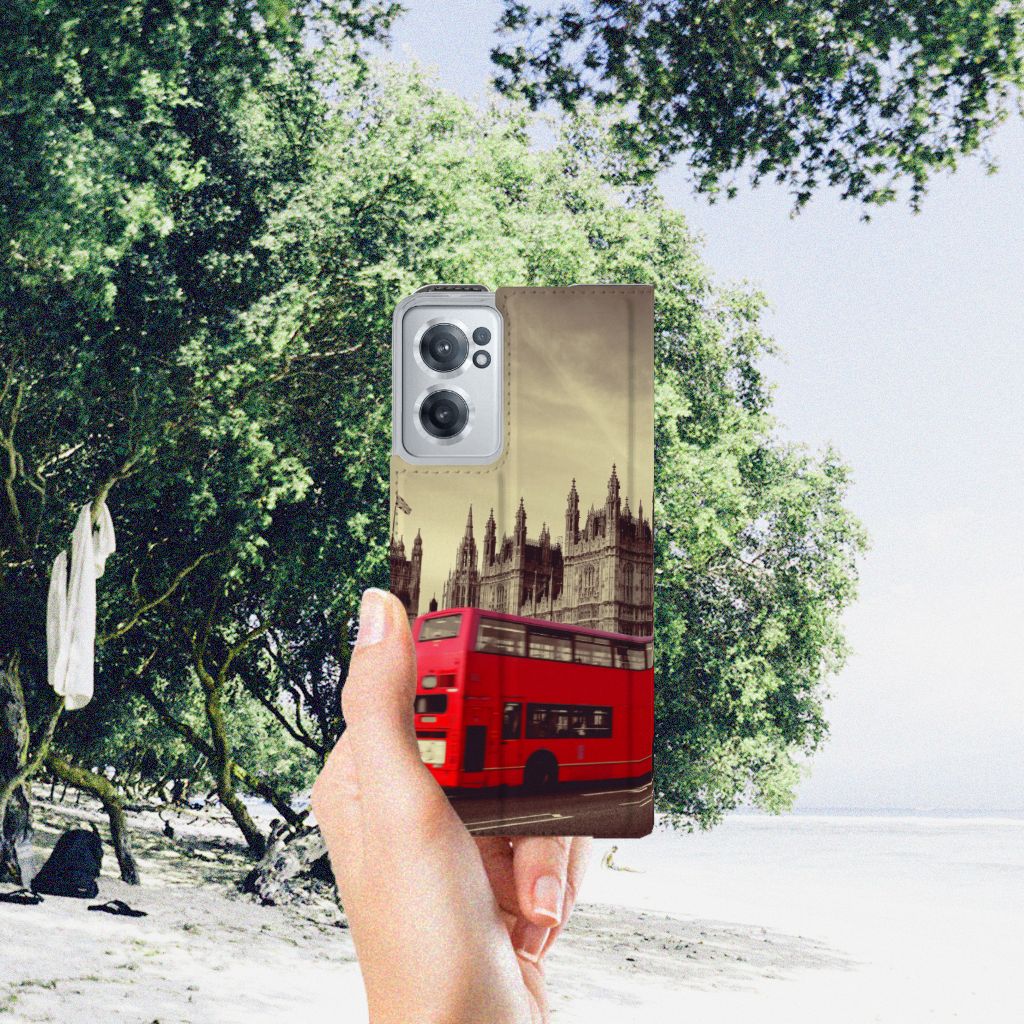 OnePlus Nord CE 2 5G Book Cover Londen - B2C Telecom