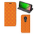 Motorola Moto G7 Play Hoesje met Magneet Batik Oranje - B2C Telecom