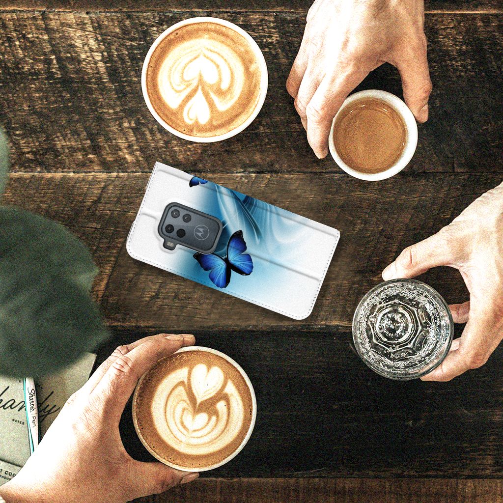 Motorola One Zoom Hoesje maken Vlinders - B2C Telecom