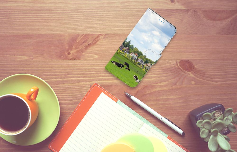 Motorola Moto E32 | Moto E32s Telefoonhoesje met Pasjes Koeien