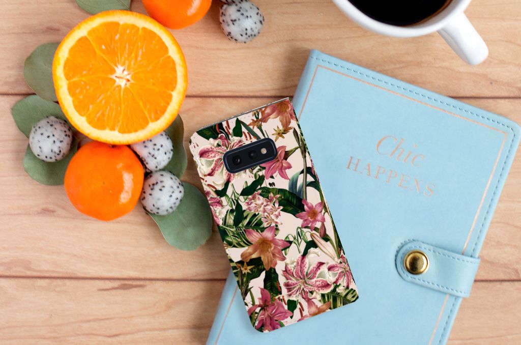Samsung Galaxy S10e Smart Cover Flowers