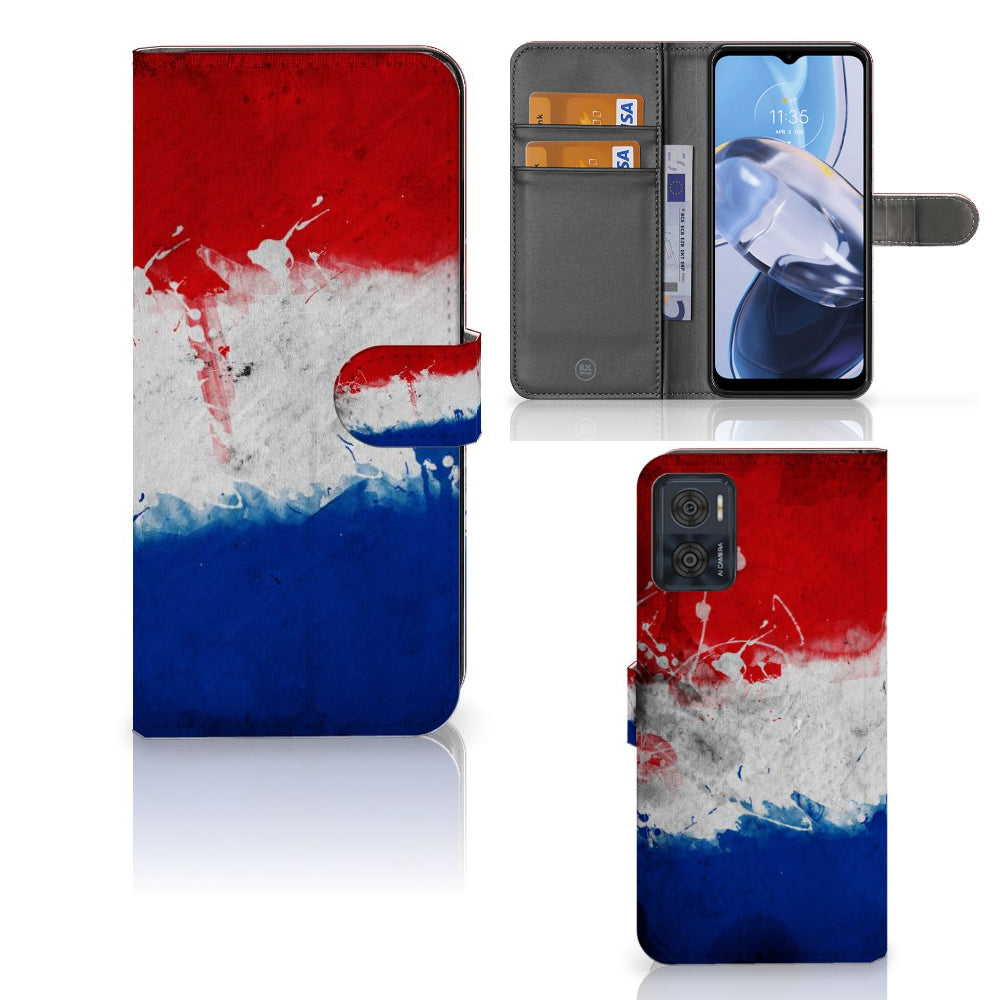 Motorola Moto E22 | E22i Bookstyle Case Nederland met design van de Nederlandse vlag in de kleuren rood, wit en blauw.