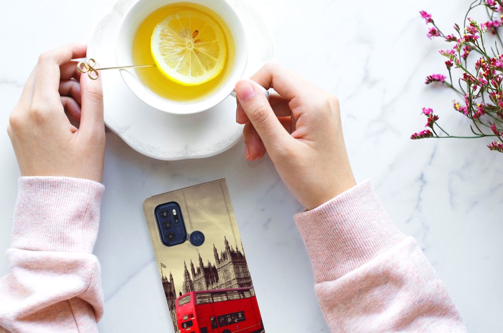 Motorola Moto G60s Book Cover Londen - B2C Telecom