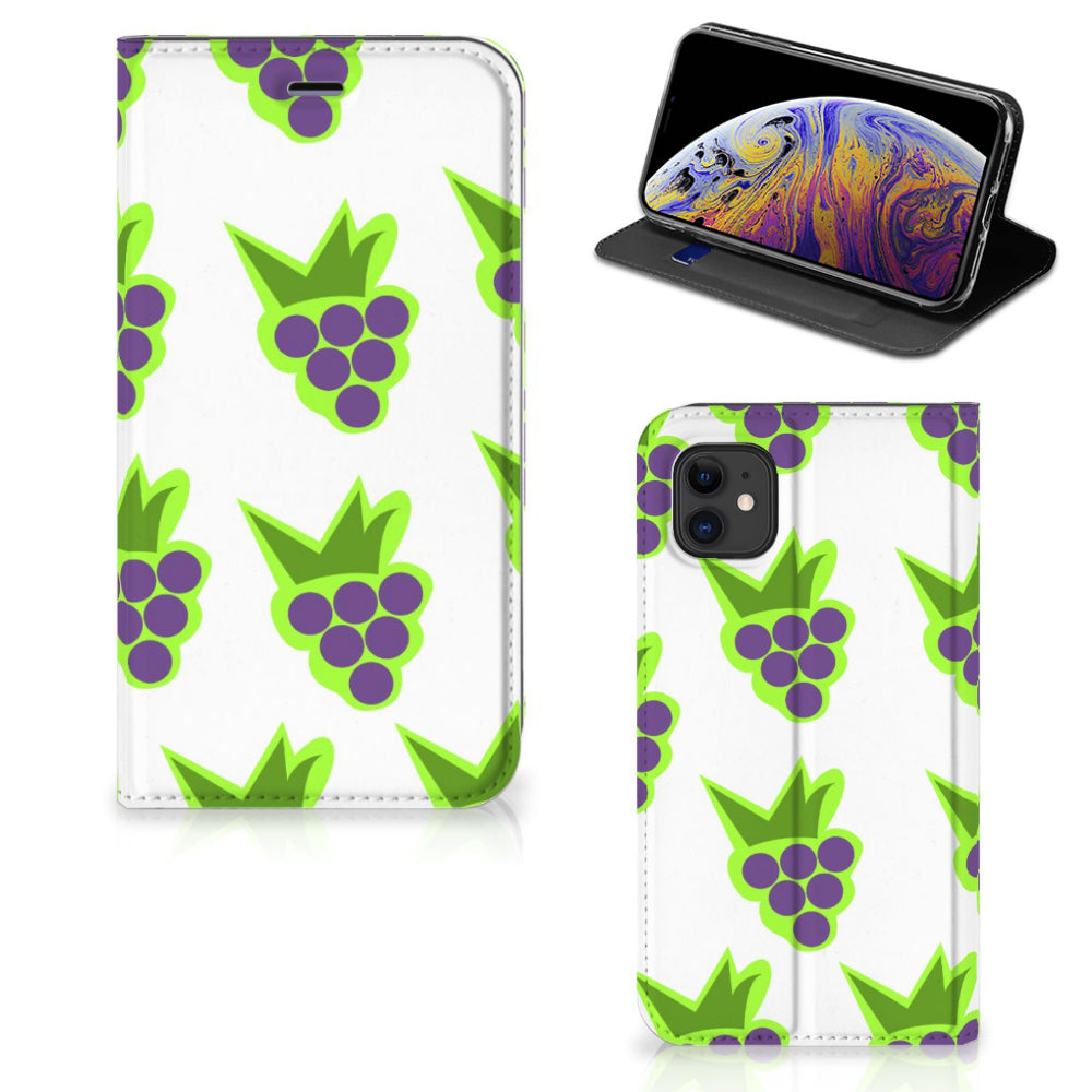 Apple iPhone 11 Flip Style Cover Druiven