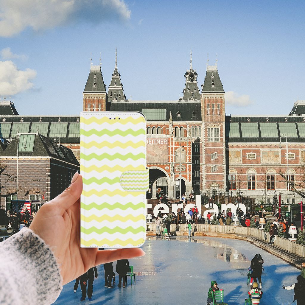 Samsung Galaxy A50 Telefoon Hoesje Waves Yellow