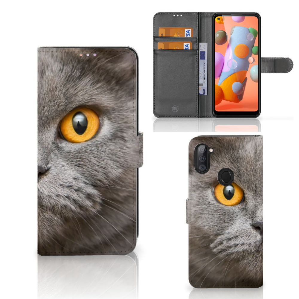 Telefoonhoesje met Pasjes Samsung Galaxy M11 | A11 Britse Korthaar met indrukwekkende kattenprint en magnetisch lipje.