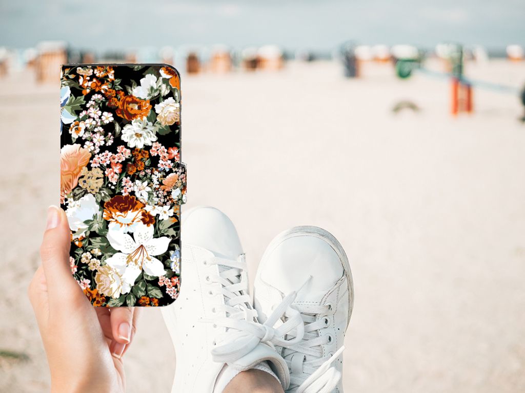 Hoesje voor Motorola Moto G13 | G23 Dark Flowers