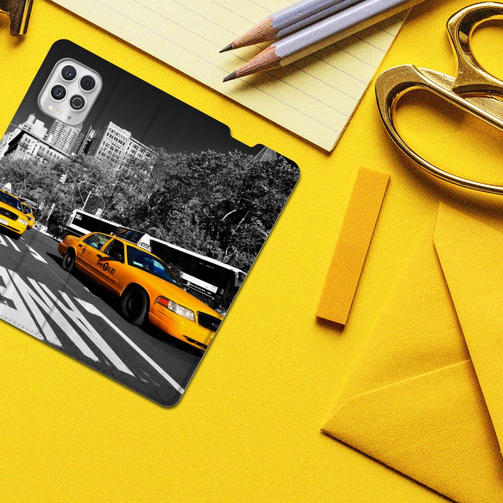 Motorola Moto G100 Book Cover New York Taxi - B2C Telecom