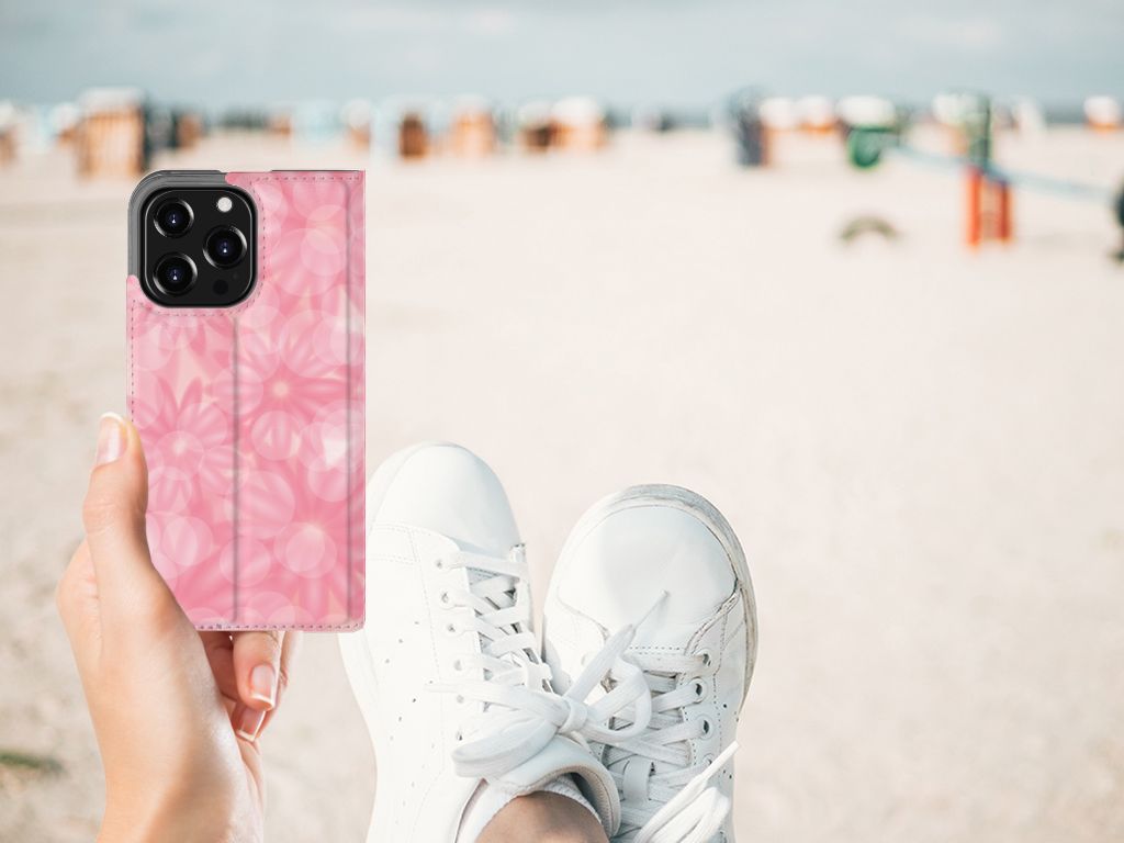 iPhone 13 Pro Smart Cover Spring Flowers - B2C Telecom