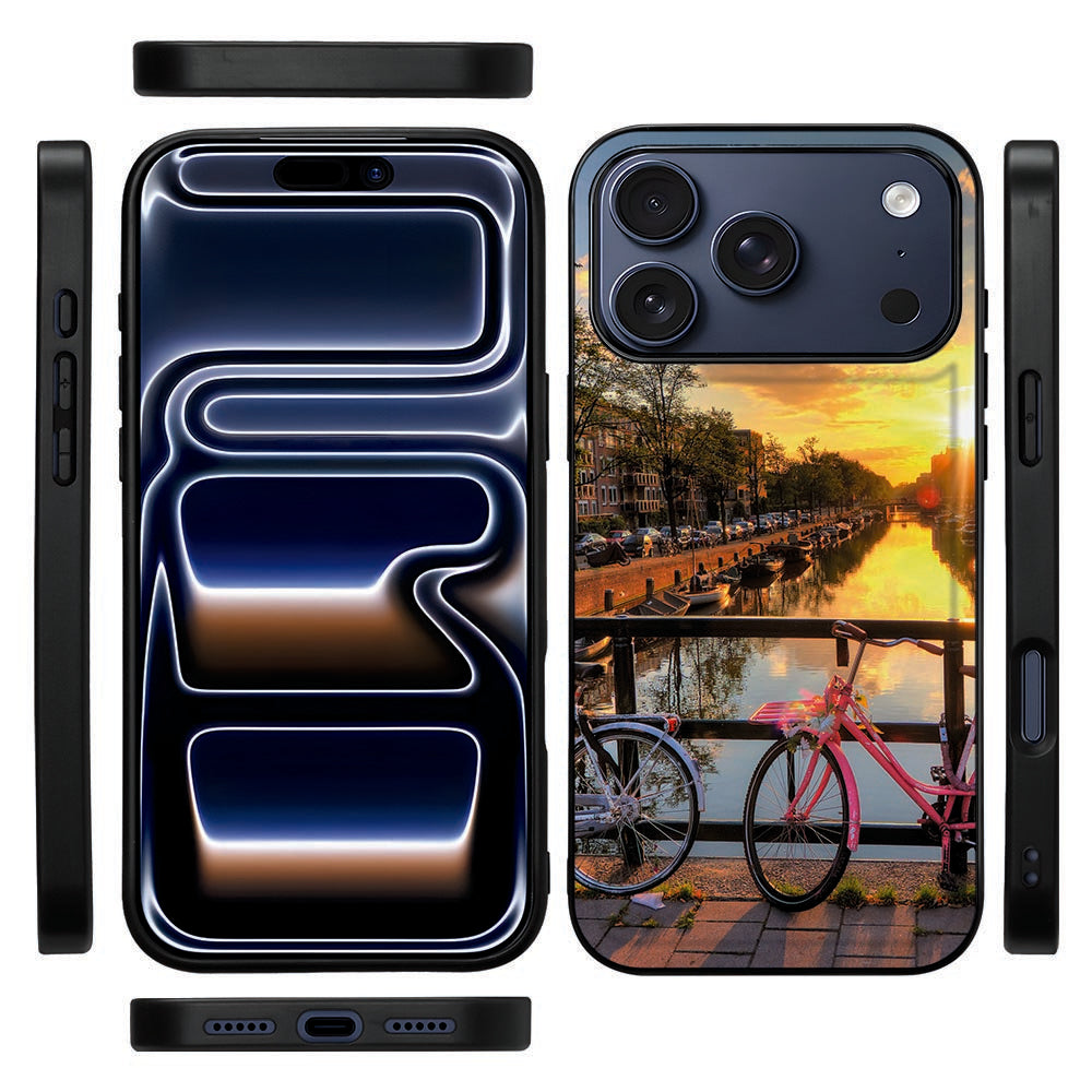 Zijaanzicht van de zwarte TPU-rand op de Amsterdamse Grachten back cover voor iPhone 18 Pro
