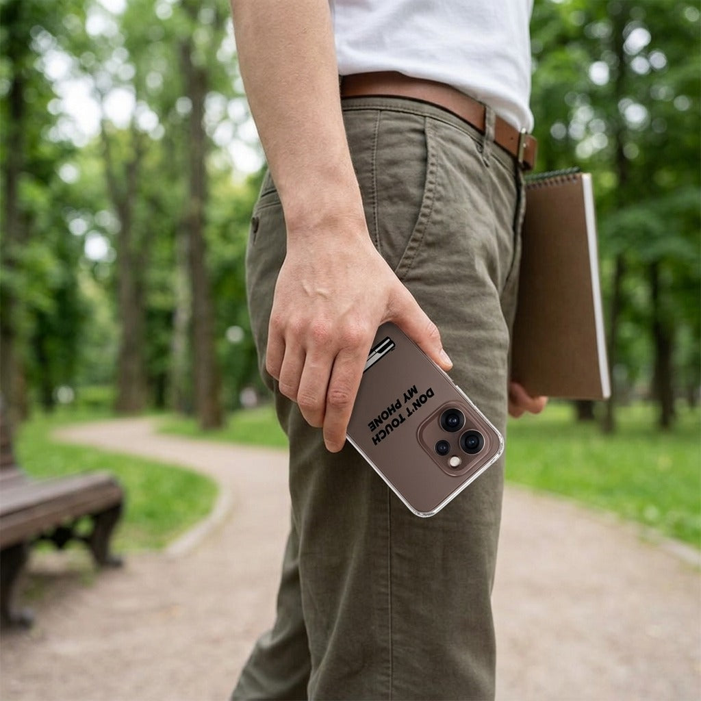 Back cover OPPO Reno15 Pro Pistol DTMP - lifestyle foto